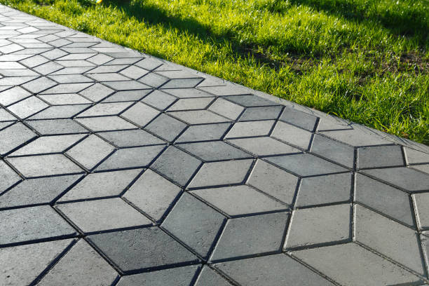 Best Professional Driveway Pavers  in Kelseyville, CA